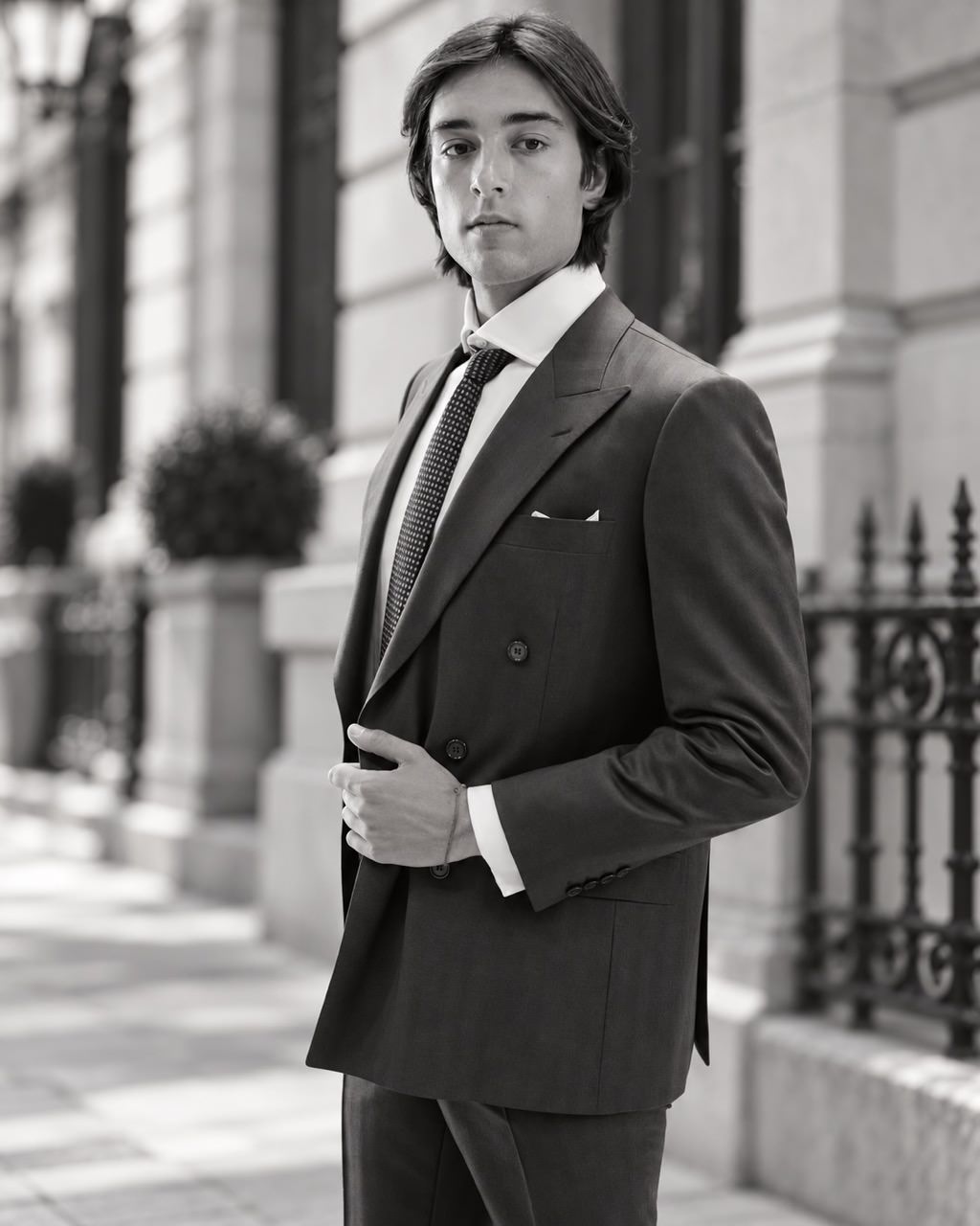 ALESSANDRO H. — Background Model Management portfolio